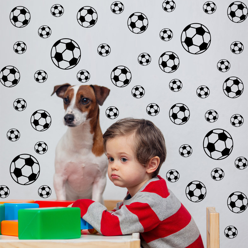 43 قطعة من ملصقات الحائط لكرة  - مراجعة Baby Nursery Wall Mural وسعره